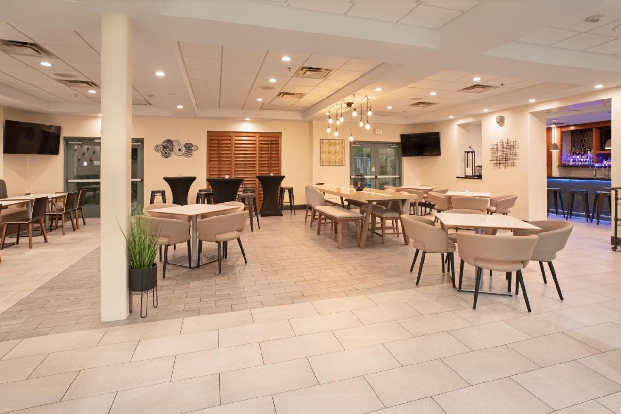 Holiday Inn & Suites Goodyear - West Phoenix Area By Ihg Esterno foto