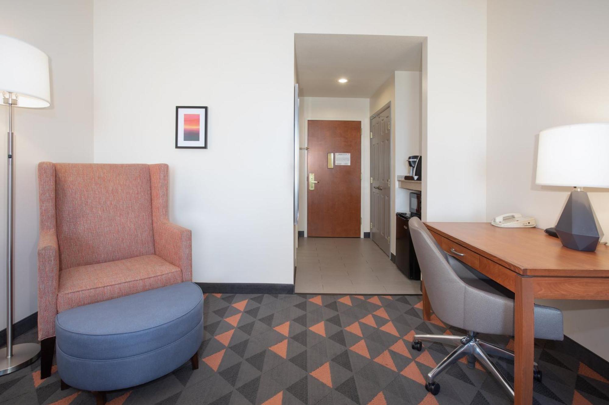 Holiday Inn & Suites Goodyear - West Phoenix Area By Ihg Esterno foto